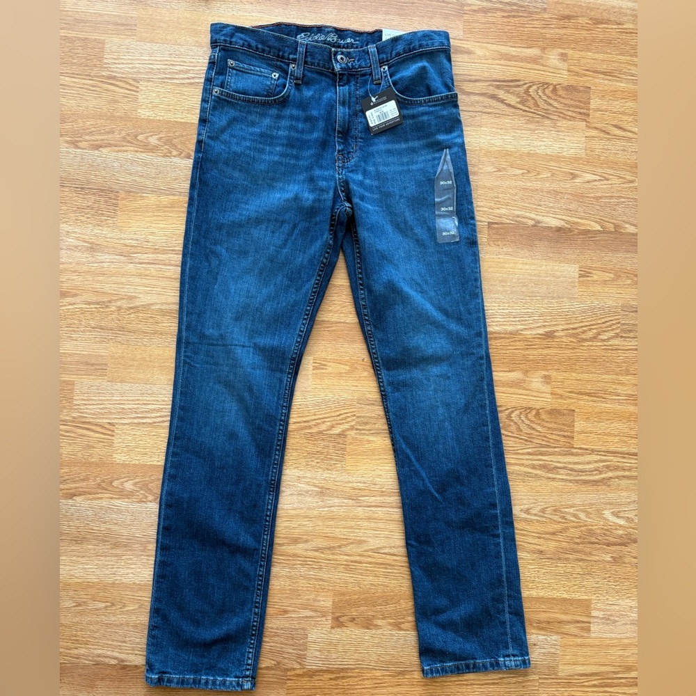 NWT 30x32 flex skinny Eddie Bauer Jeans